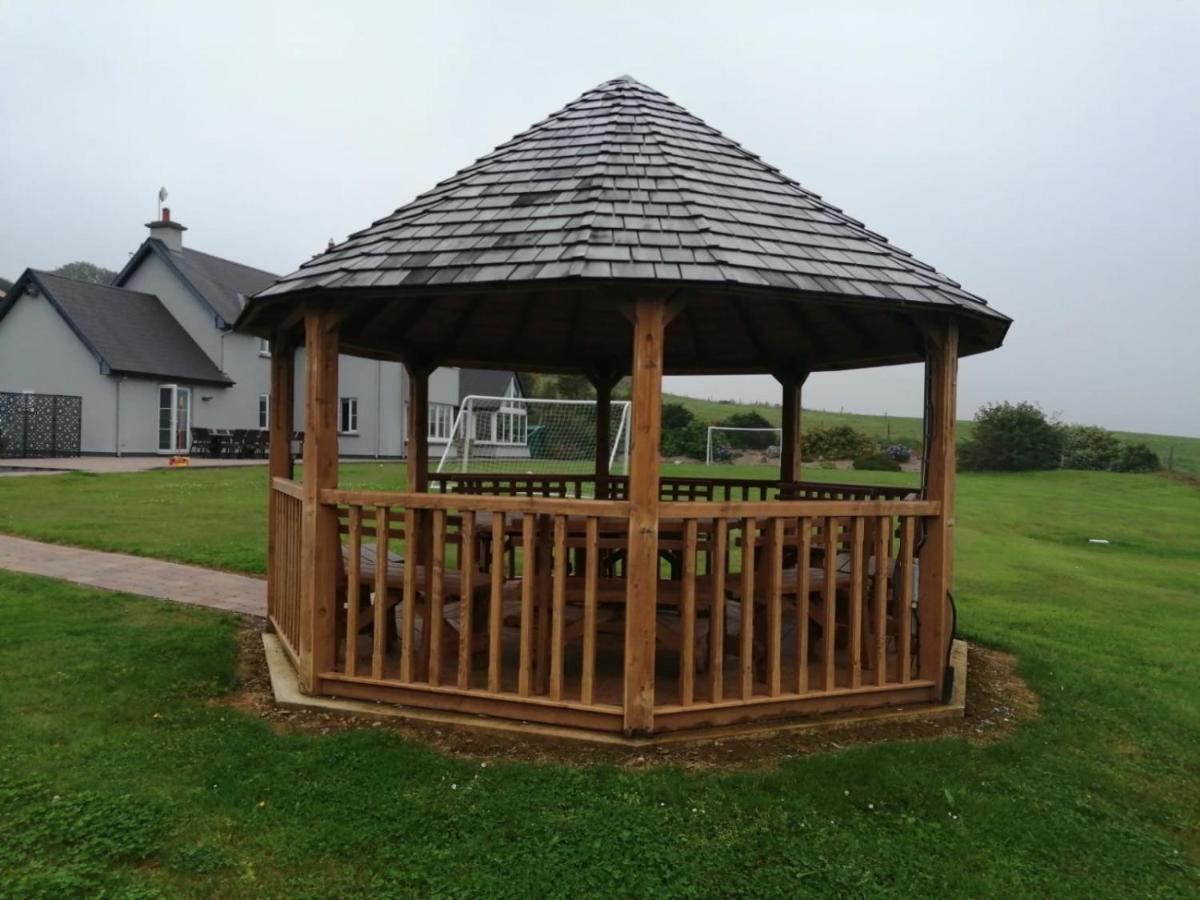Four Winds,Kinsale Town,Exquisite Holiday Homes,Sleeps 26 المظهر الخارجي الصورة