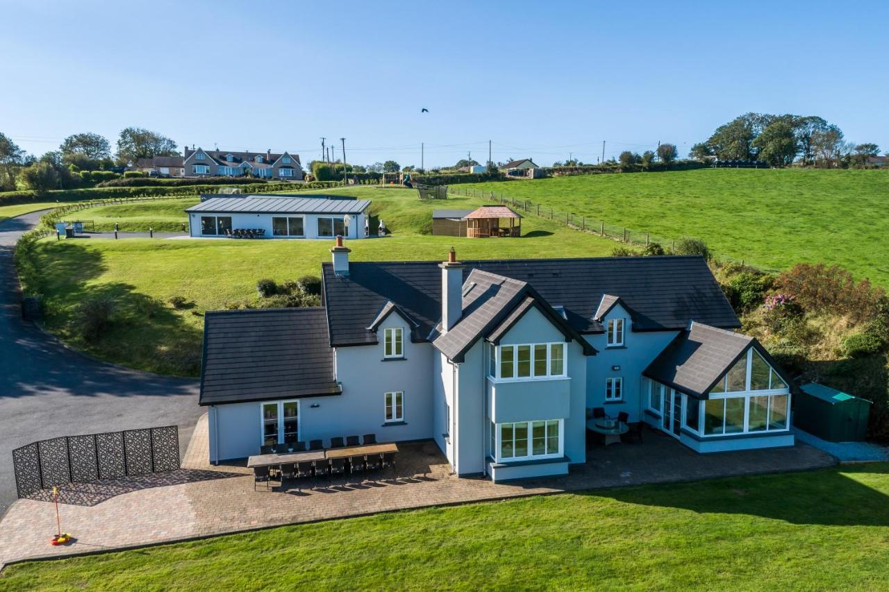 Four Winds,Kinsale Town,Exquisite Holiday Homes,Sleeps 26 المظهر الخارجي الصورة