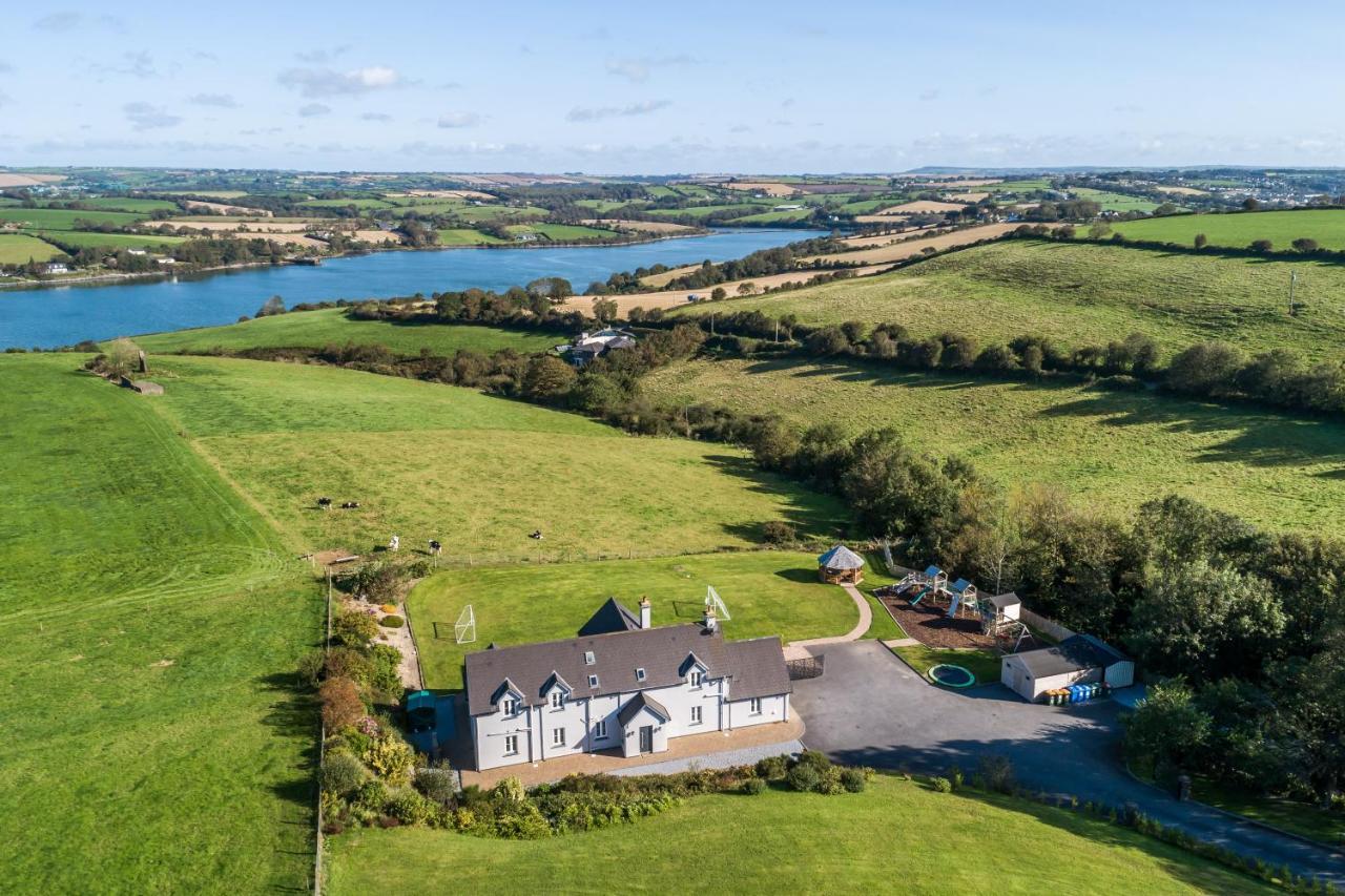Four Winds,Kinsale Town,Exquisite Holiday Homes,Sleeps 26 المظهر الخارجي الصورة
