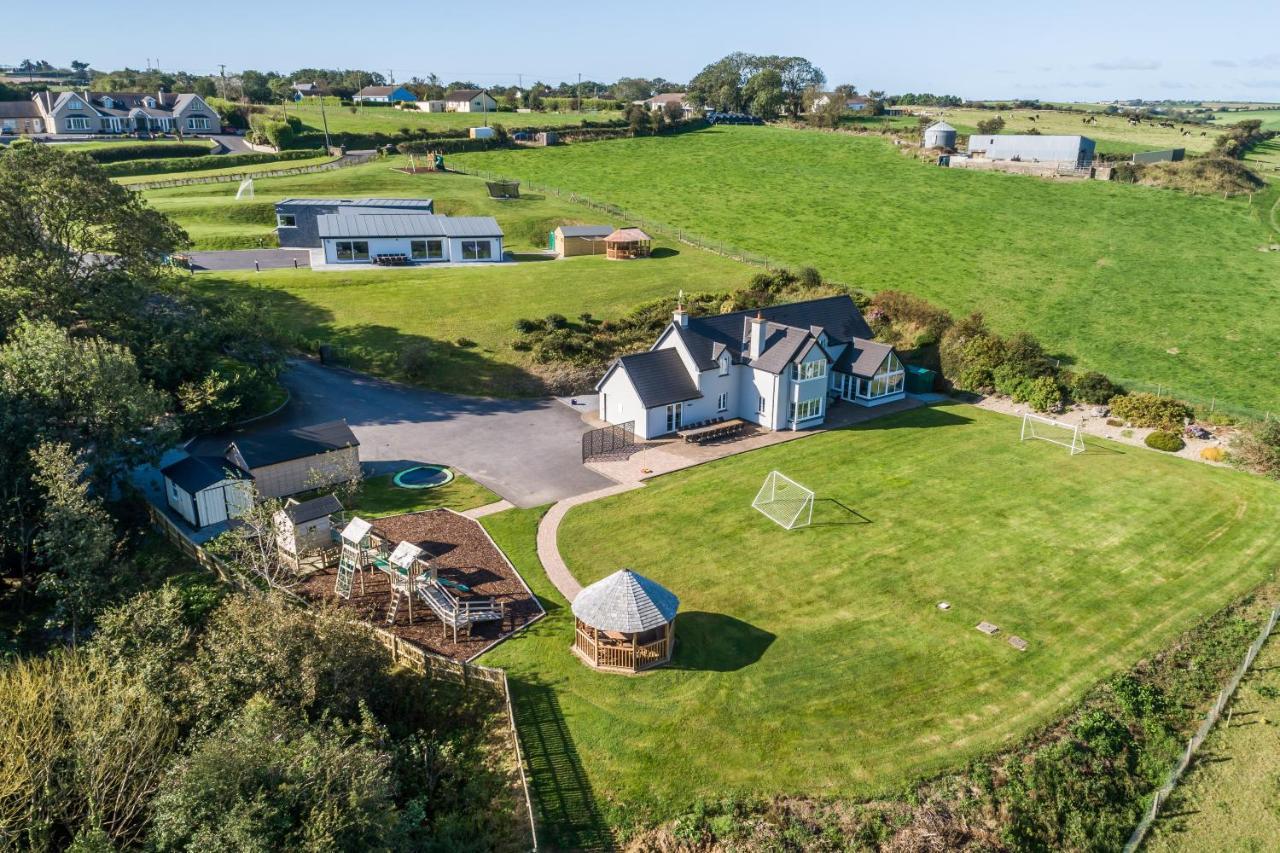 Four Winds,Kinsale Town,Exquisite Holiday Homes,Sleeps 26 المظهر الخارجي الصورة