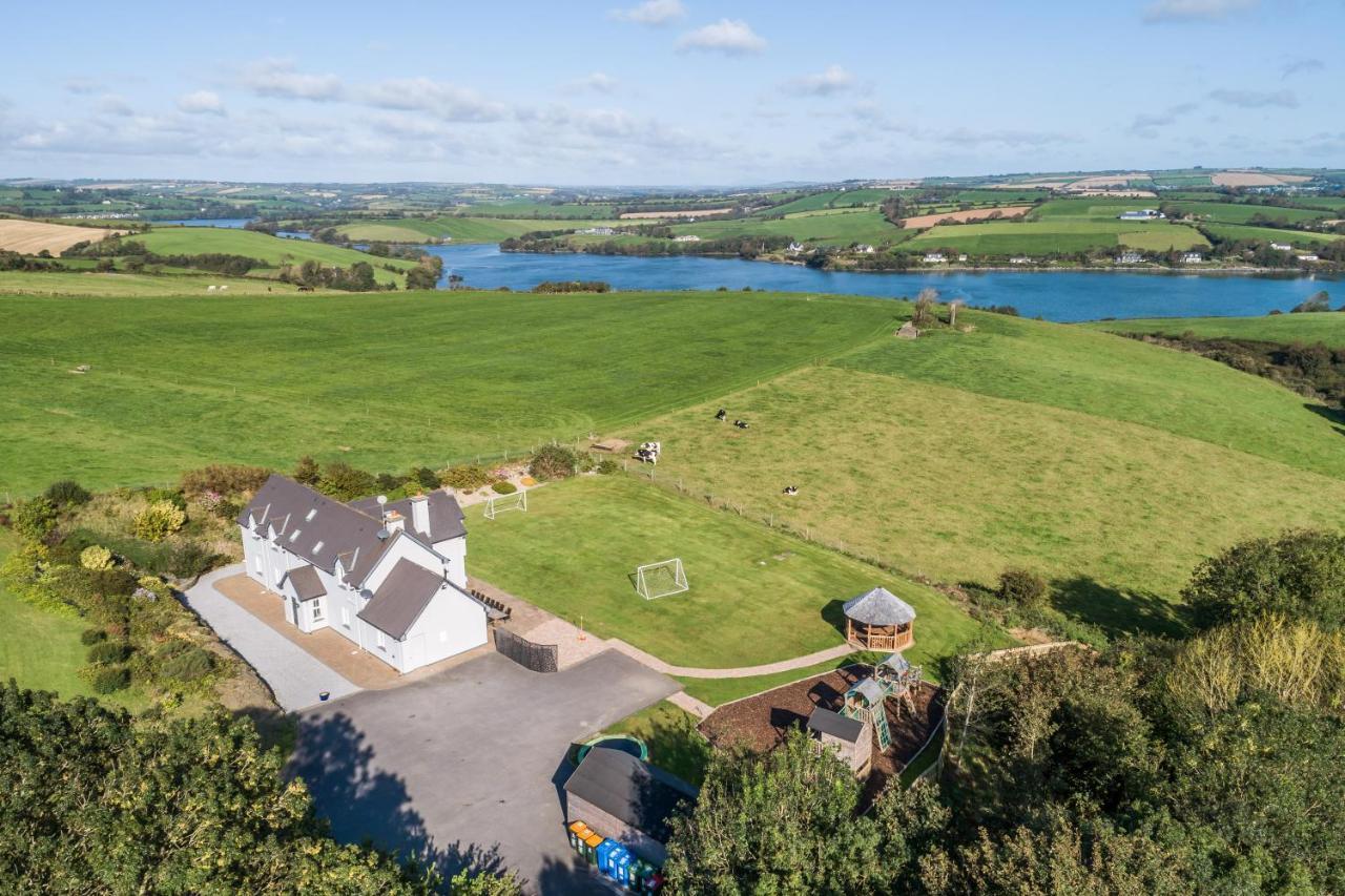 Four Winds,Kinsale Town,Exquisite Holiday Homes,Sleeps 26 المظهر الخارجي الصورة