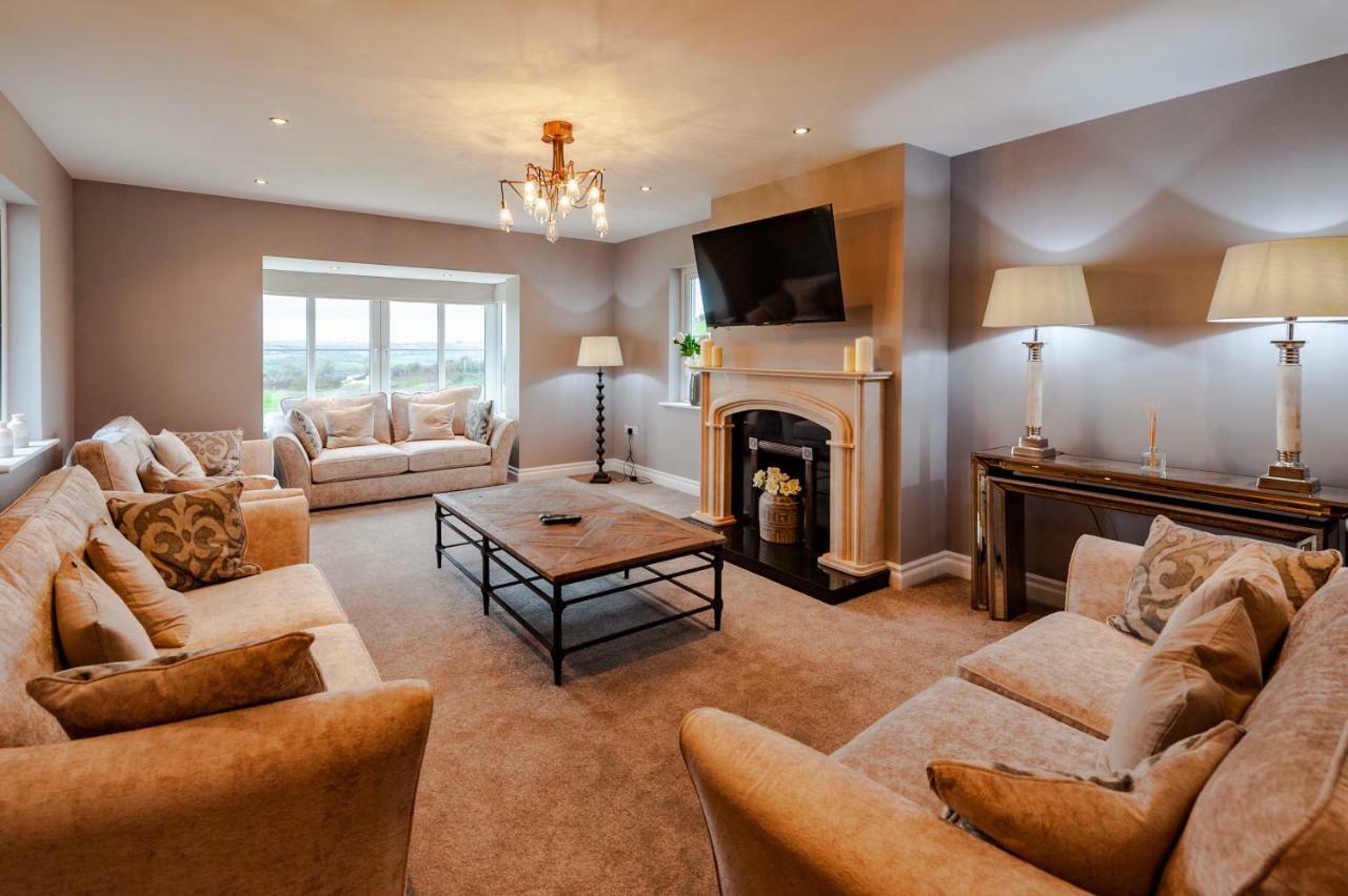 Four Winds,Kinsale Town,Exquisite Holiday Homes,Sleeps 26 المظهر الخارجي الصورة