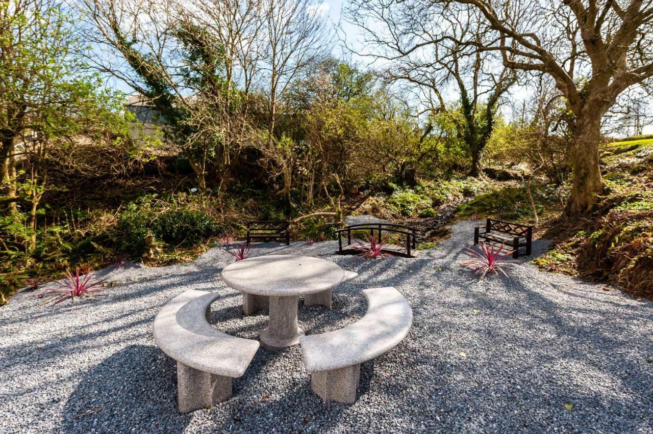 Four Winds,Kinsale Town,Exquisite Holiday Homes,Sleeps 26 المظهر الخارجي الصورة