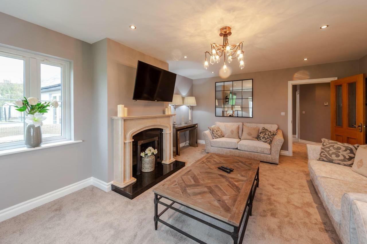 Four Winds,Kinsale Town,Exquisite Holiday Homes,Sleeps 26 المظهر الخارجي الصورة
