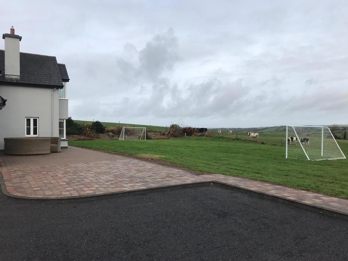 Four Winds,Kinsale Town,Exquisite Holiday Homes,Sleeps 26 المظهر الخارجي الصورة